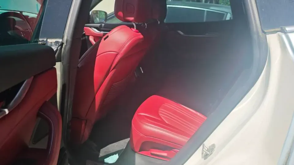 2021 Maserati Levante 3.0T 350HP V6 8AT,autocango,china used car exporter,china ev exporter,chinese used car exporter,chinese used ev exporter