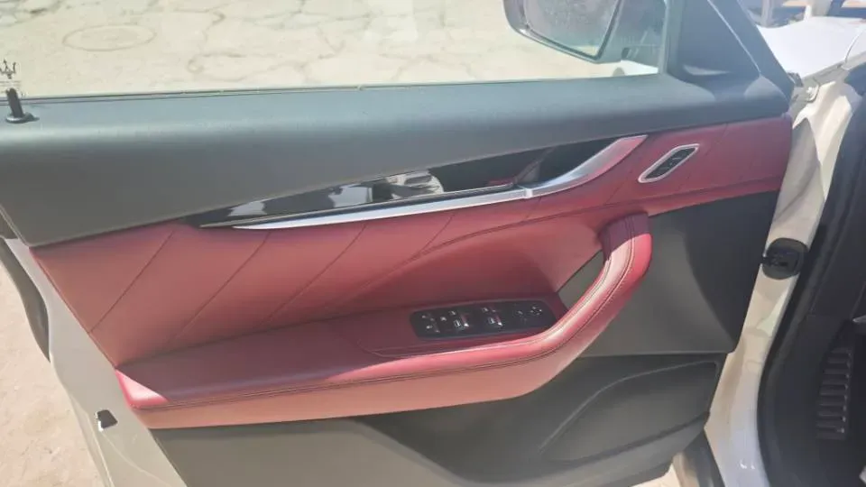 2021 Maserati Levante 3.0T 350HP V6 8AT,autocango,china used car exporter,china ev exporter,chinese used car exporter,chinese used ev exporter
