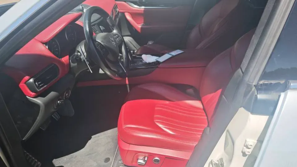 2021 Maserati Levante 3.0T 350HP V6 8AT,autocango,china used car exporter,china ev exporter,chinese used car exporter,chinese used ev exporter