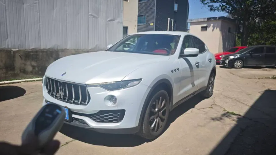 2021 Maserati Levante 3.0T 350HP V6 8AT,autocango,china used car exporter,china ev exporter,chinese used car exporter,chinese used ev exporter