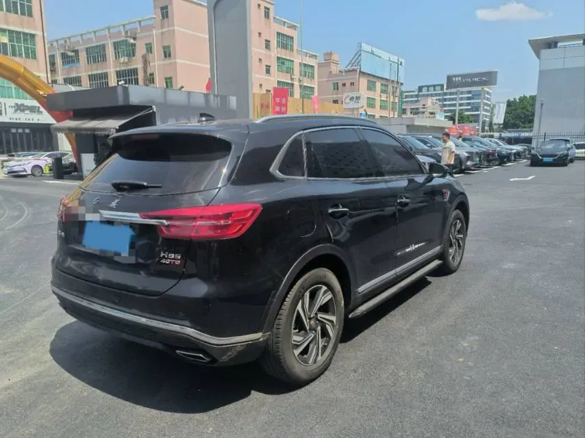 2022 HongQi HS5 2.0T 224HP L4 6AT,autocango,china used car exporter,china ev exporter,chinese used car exporter,chinese used ev exporter