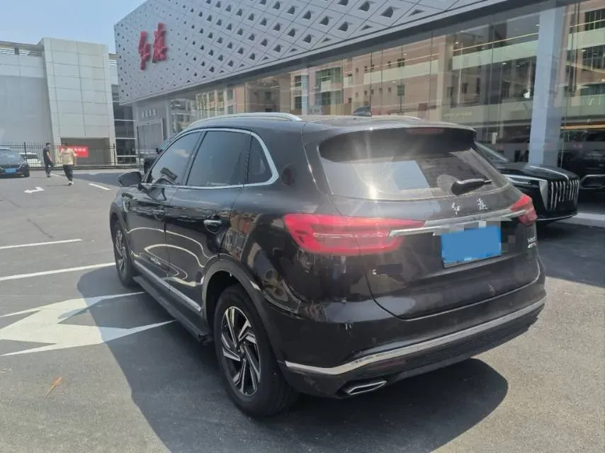 2022 HongQi HS5 2.0T 224HP L4 6AT,autocango,china used car exporter,china ev exporter,chinese used car exporter,chinese used ev exporter