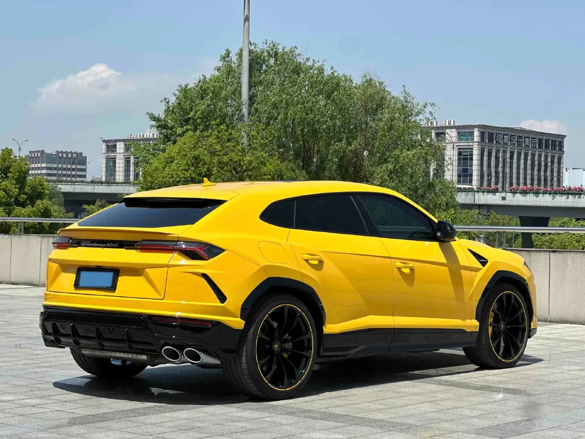 2021 Lamborghini Urus 4.0T 641HP V8 8AT,autocango,china used car exporter,china ev exporter,chinese used car exporter,chinese used ev exporter