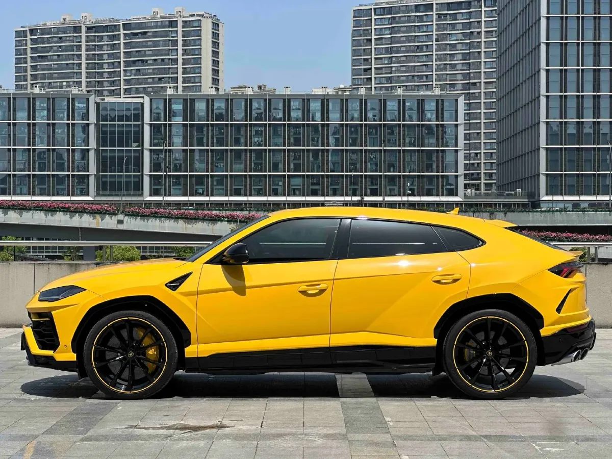 2021 Lamborghini Urus 4.0T 641HP V8 8AT,autocango,china used car exporter,china ev exporter,chinese used car exporter,chinese used ev exporter