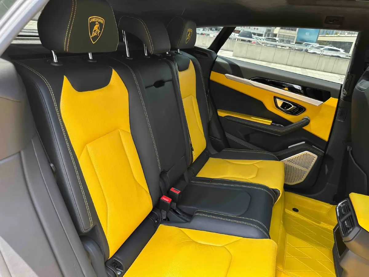 2021 Lamborghini Urus 4.0T 641HP V8 8AT,autocango,china used car exporter,china ev exporter,chinese used car exporter,chinese used ev exporter