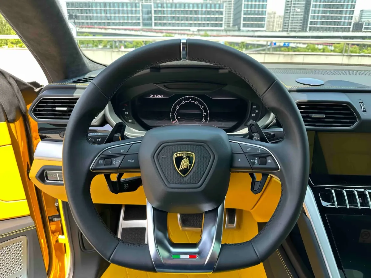 2021 Lamborghini Urus 4.0T 641HP V8 8AT,autocango,china used car exporter,china ev exporter,chinese used car exporter,chinese used ev exporter
