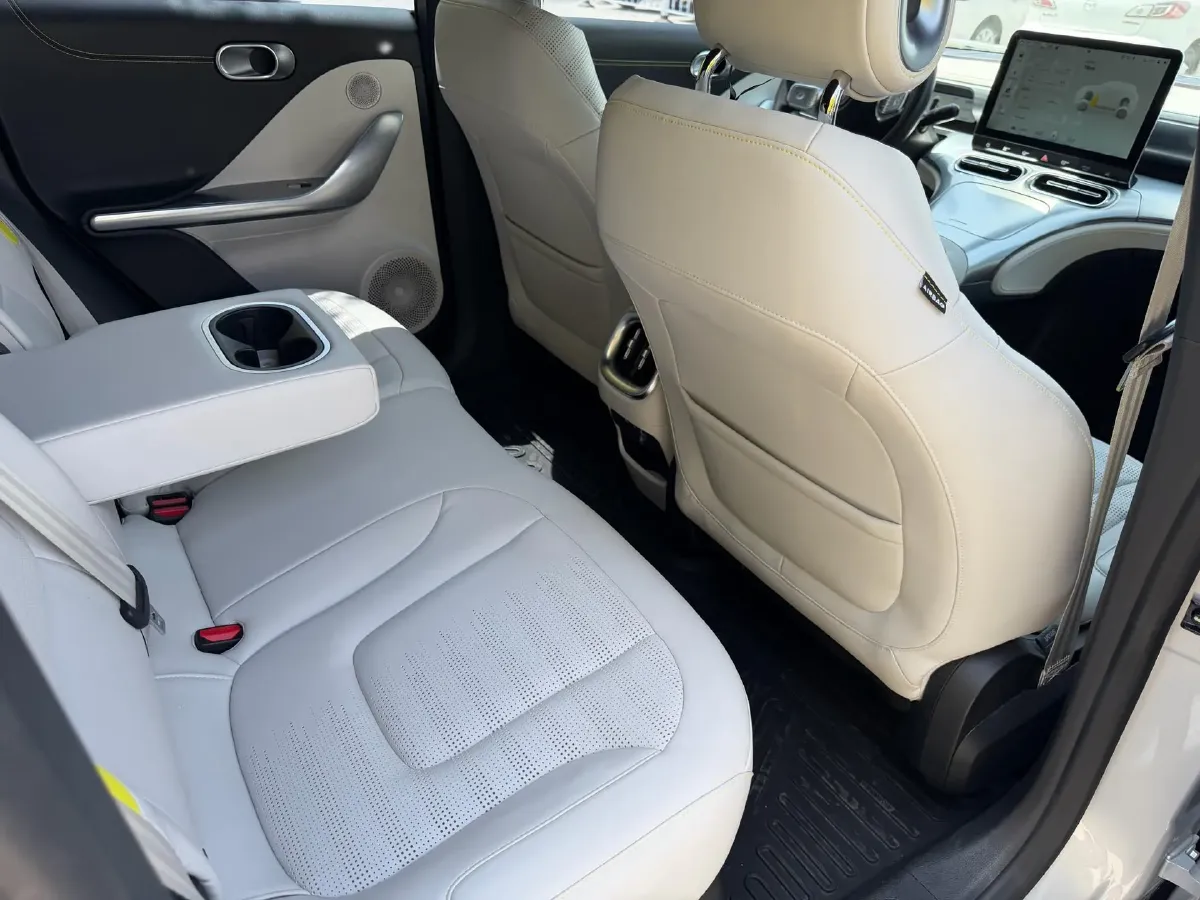 2022 Smart smart Elf 1 BEV 66KWH,autocango,china used car exporter,china ev exporter,chinese used car exporter,chinese used ev exporter