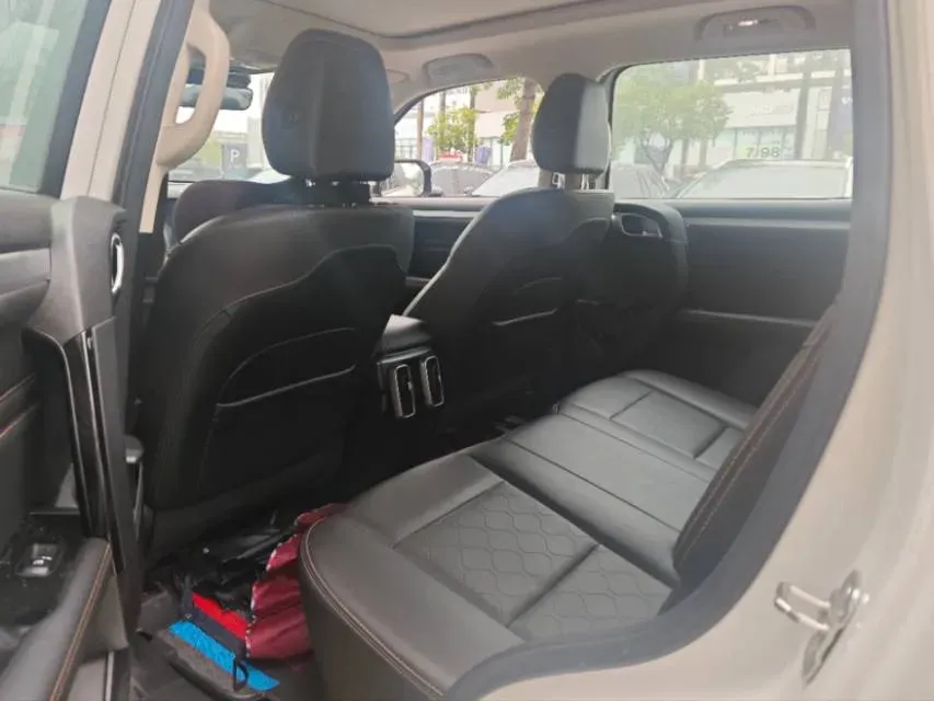 2021 Haval Dargo 2.0T 211HP L4 7DCT,autocango,china used car exporter,china ev exporter,chinese used car exporter,chinese used ev exporter