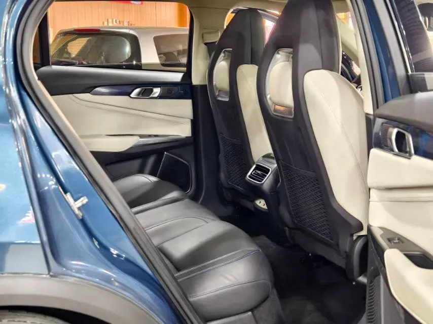 2019 LYNK&CO 01 2.0T 190HP L4 6AT,autocango,china used car exporter,china ev exporter,chinese used car exporter,chinese used ev exporter
