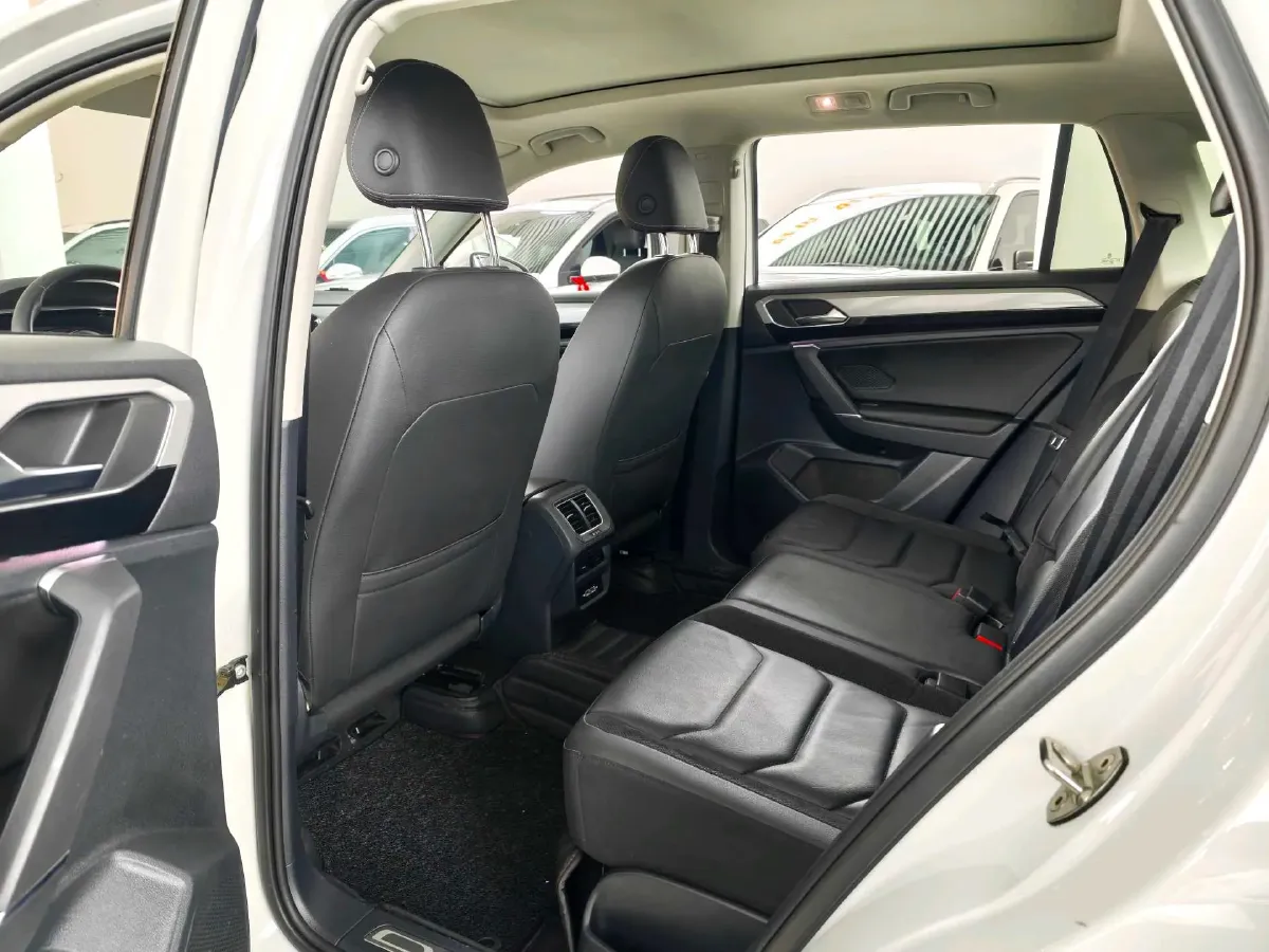2019 Renault Koleos 2.0L 154HP L4 CVT,autocango,china used car exporter,china ev exporter,chinese used car exporter,chinese used ev exporter
