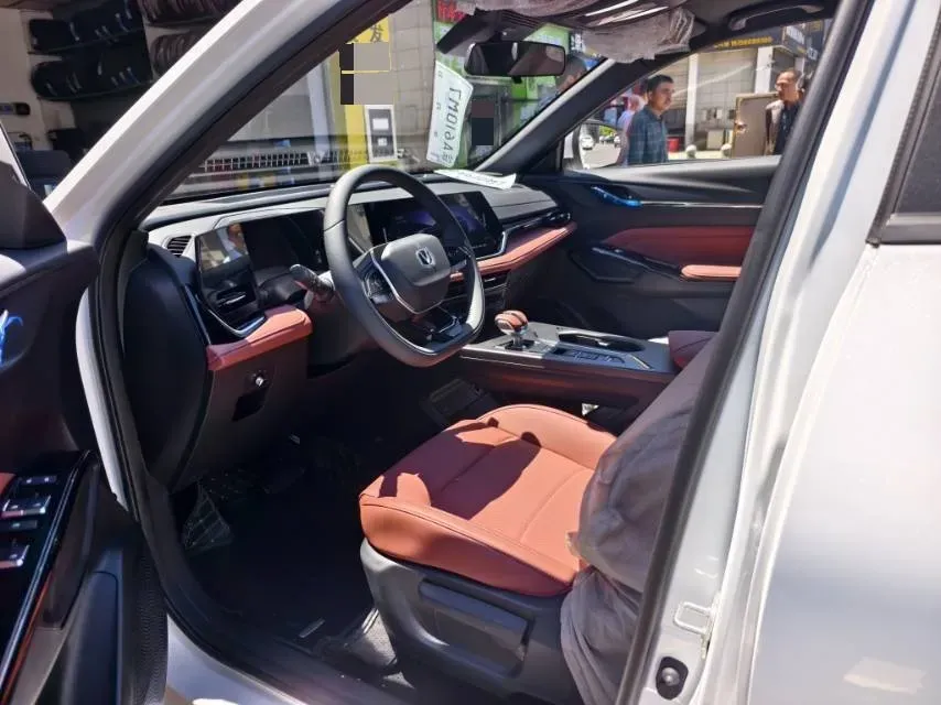 2026 ChangAn X5 PLUS 1.5T 192HP L4 7DCT,autocango,china used car exporter,china ev exporter,chinese used car exporter,chinese used ev exporter