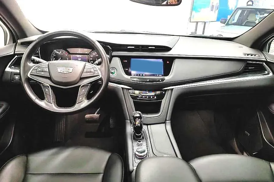 2021 Cadillac XT5 2.0T 237HP L4 9AT,autocango,china used car exporter,china ev exporter,chinese used car exporter,chinese used ev exporter