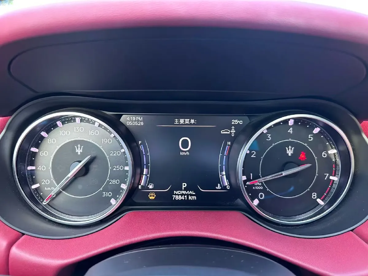 2022 Maserati Levante 2.0T 330HP L4 8AT,autocango,china used car exporter,china ev exporter,chinese used car exporter,chinese used ev exporter