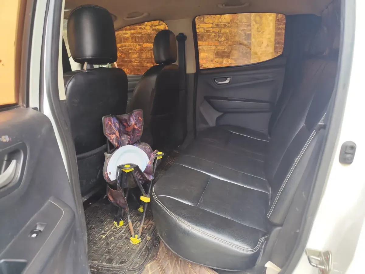 2018 Isuzu Taga 3.0T 131HP L4 5MT,autocango,china used car exporter,china ev exporter,chinese used car exporter,chinese used ev exporter