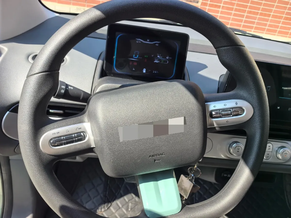 2025 LingBox BOX BEV 19.2KWH,autocango,china used car exporter,china ev exporter,chinese used car exporter,chinese used ev exporter