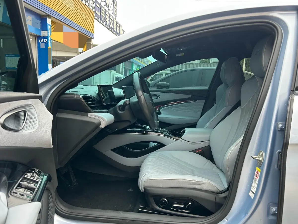 2022 Leapmotor C01 BEV 90KWH,autocango,china used car exporter,china ev exporter,chinese used car exporter,chinese used ev exporter