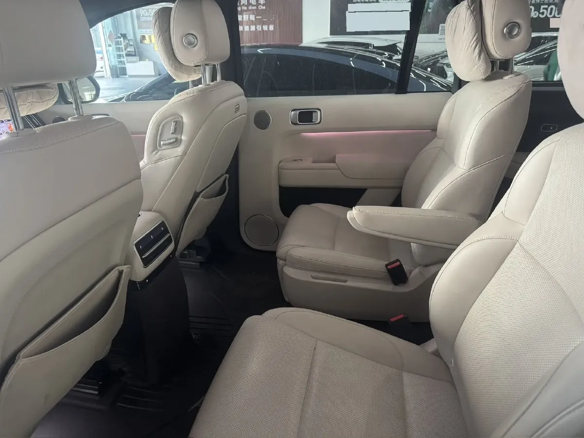 2022 Li L9 Range Extended 154HP REEV 42.6KWH,autocango,china used car exporter,china ev exporter,chinese used car exporter,chinese used ev exporter