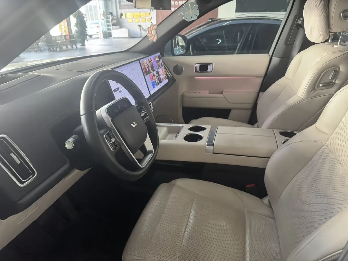 2022 Li L9 Range Extended 154HP REEV 42.6KWH,autocango,china used car exporter,china ev exporter,chinese used car exporter,chinese used ev exporter