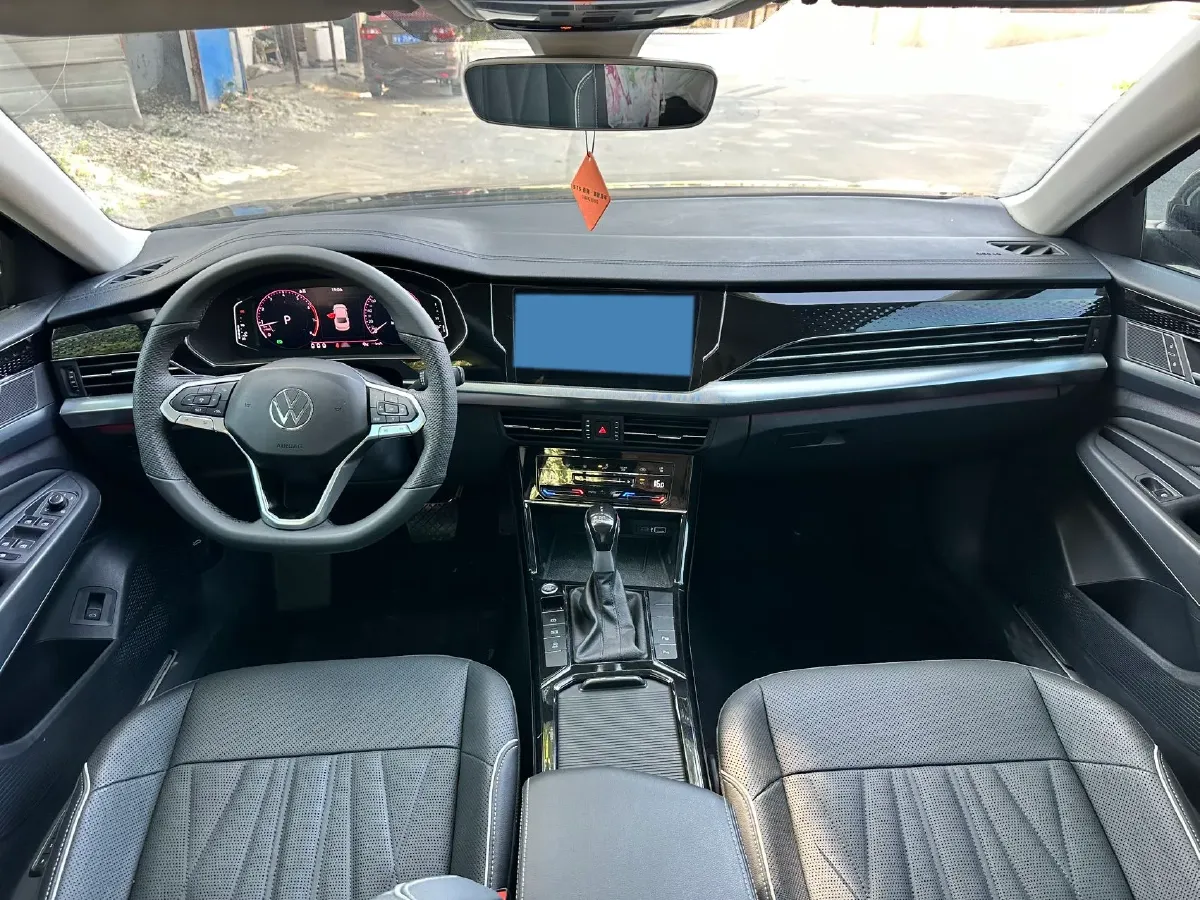 2022 Xpeng P7 BEV 60.2KWH,autocango,china used car exporter,china ev exporter,chinese used car exporter,chinese used ev exporter