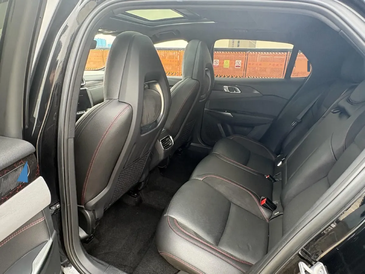 2021 LYNK&CO 03 2.0T 190HP L4 6AT,autocango,china used car exporter,china ev exporter,chinese used car exporter,chinese used ev exporter