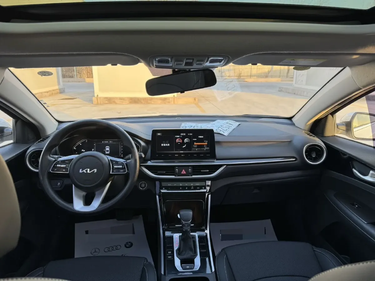2021 Kia K3 1.5L 115HP L4 CVT,autocango,china used car exporter,china ev exporter,chinese used car exporter,chinese used ev exporter