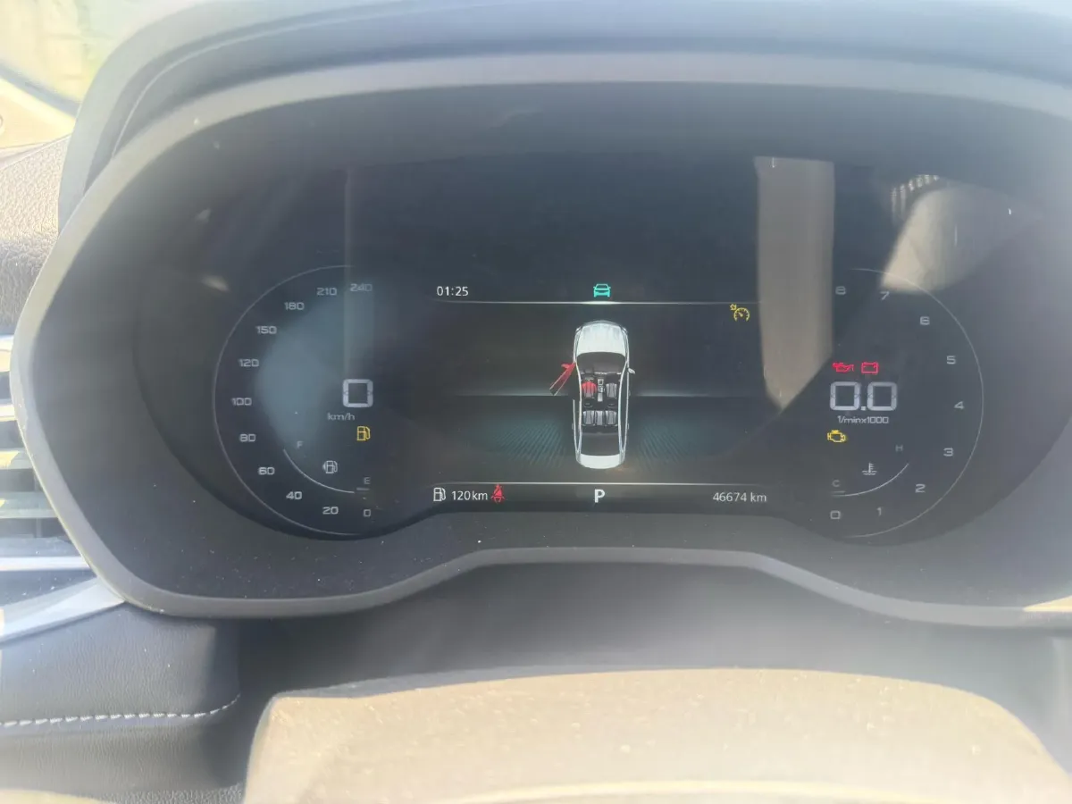 2019 Roewe i5 1.5T 169HP L4 7DCT,autocango,china used car exporter,china ev exporter,chinese used car exporter,chinese used ev exporter