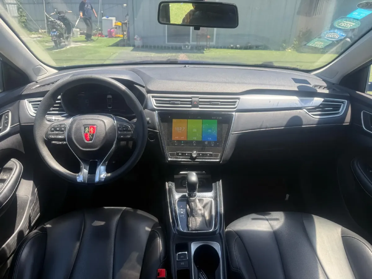 2019 Roewe i5 1.5T 169HP L4 7DCT,autocango,china used car exporter,china ev exporter,chinese used car exporter,chinese used ev exporter
