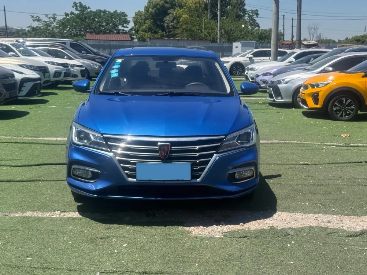 2019 Roewe i5 1.5T 169HP L4 7DCT,autocango,china used car exporter,china ev exporter,chinese used car exporter,chinese used ev exporter