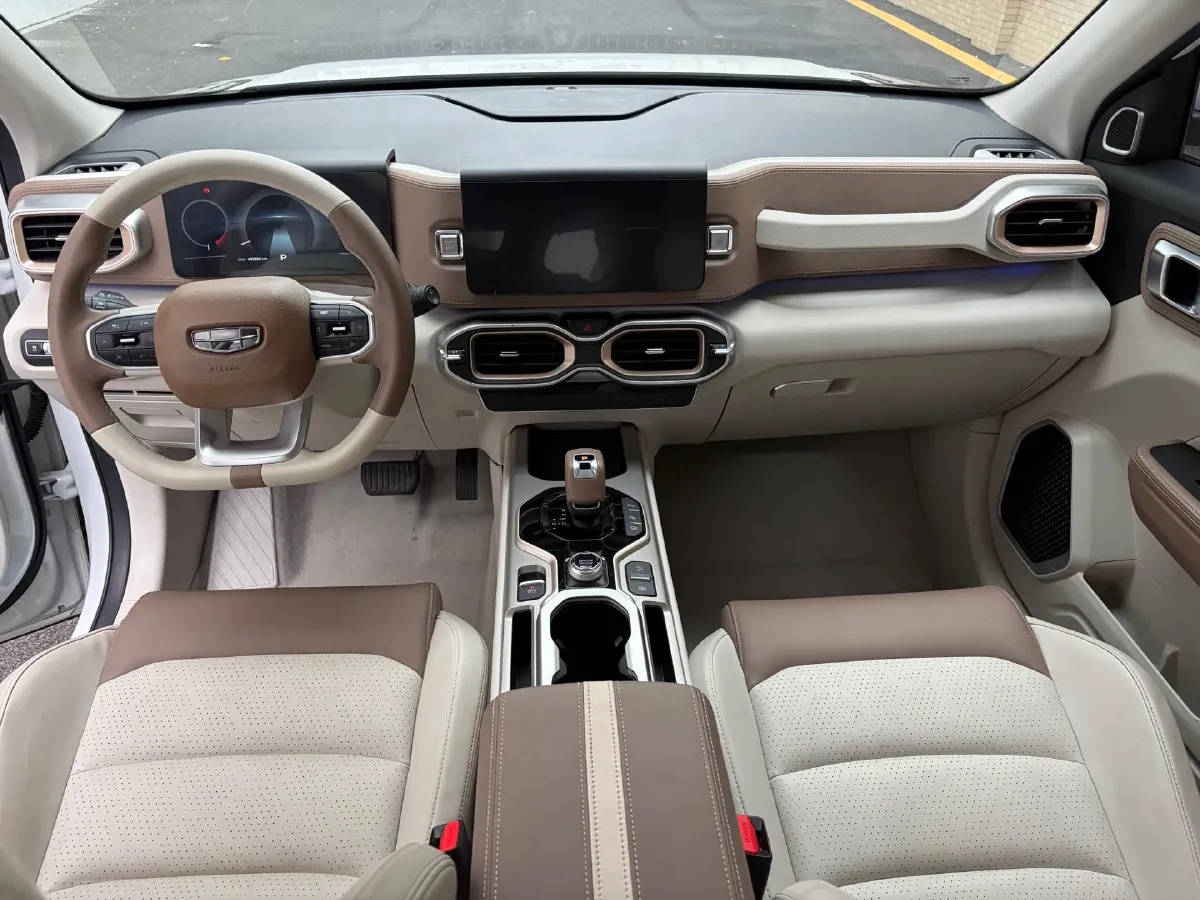 2020 Geely ICON 1.5T 177HP L3 7DCT,autocango,china used car exporter,china ev exporter,chinese used car exporter,chinese used ev exporter