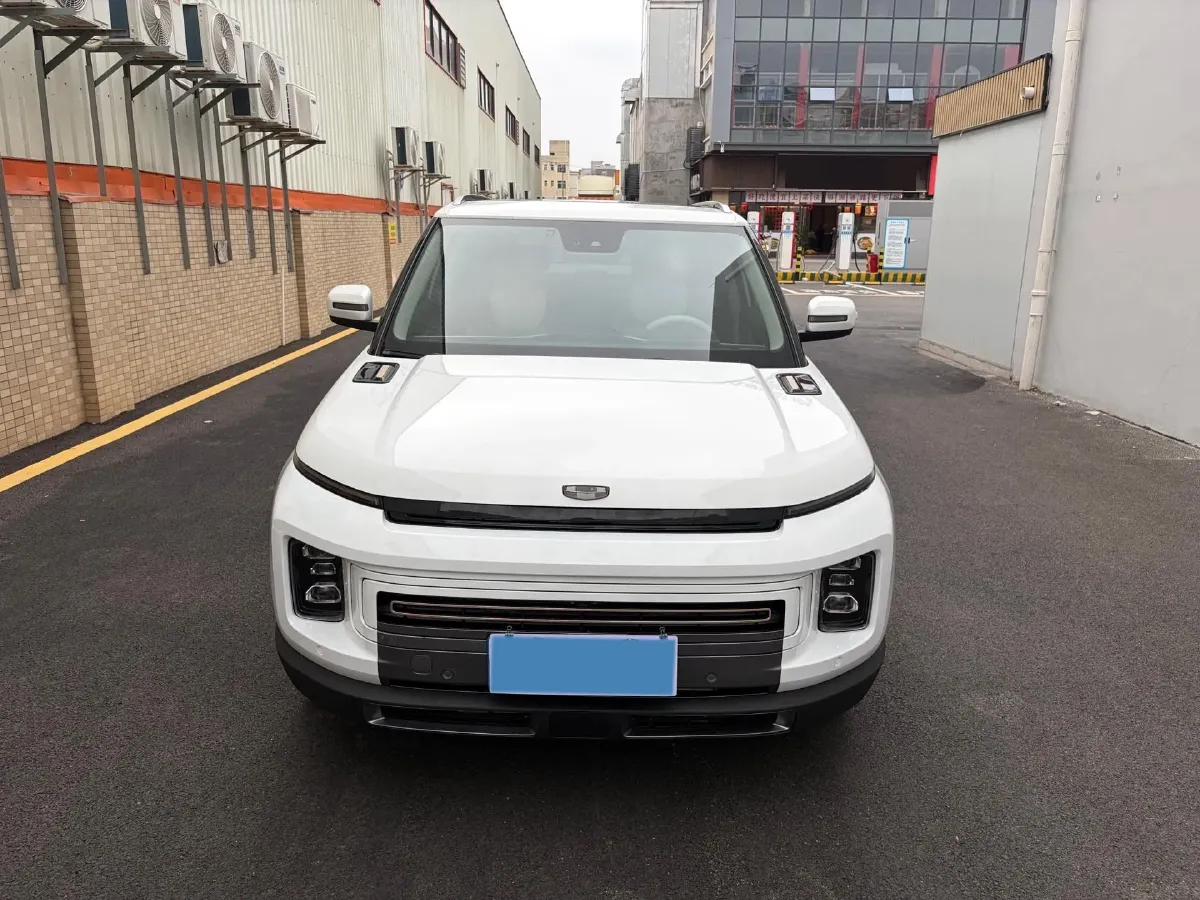 2020 Geely ICON 1.5T 177HP L3 7DCT,autocango,china used car exporter,china ev exporter,chinese used car exporter,chinese used ev exporter