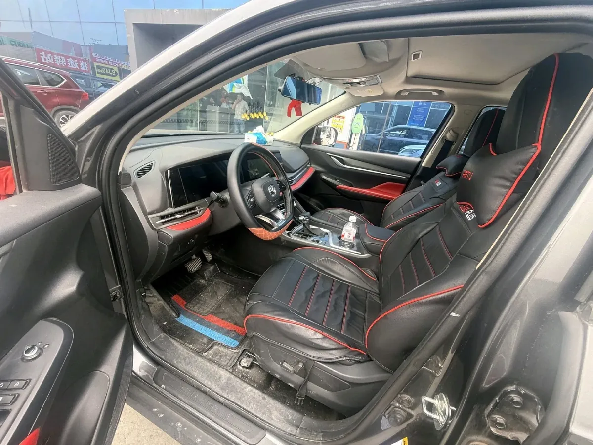 2021 ChangAn CS55 Plus 1.5T 180HP L4 7DCT,autocango,china used car exporter,china ev exporter,chinese used car exporter,chinese used ev exporter