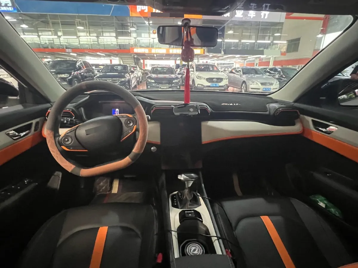 2023 DongFeng Aeolus YiXuan 1.5L 125HP L4 6DCT,autocango,china used car exporter,china ev exporter,chinese used car exporter,chinese used ev exporter