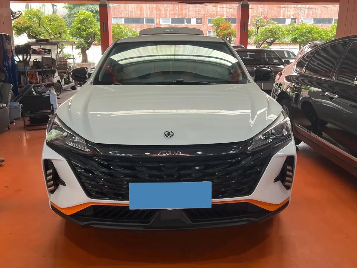 2023 DongFeng Aeolus YiXuan 1.5L 125HP L4 6DCT,autocango,china used car exporter,china ev exporter,chinese used car exporter,chinese used ev exporter