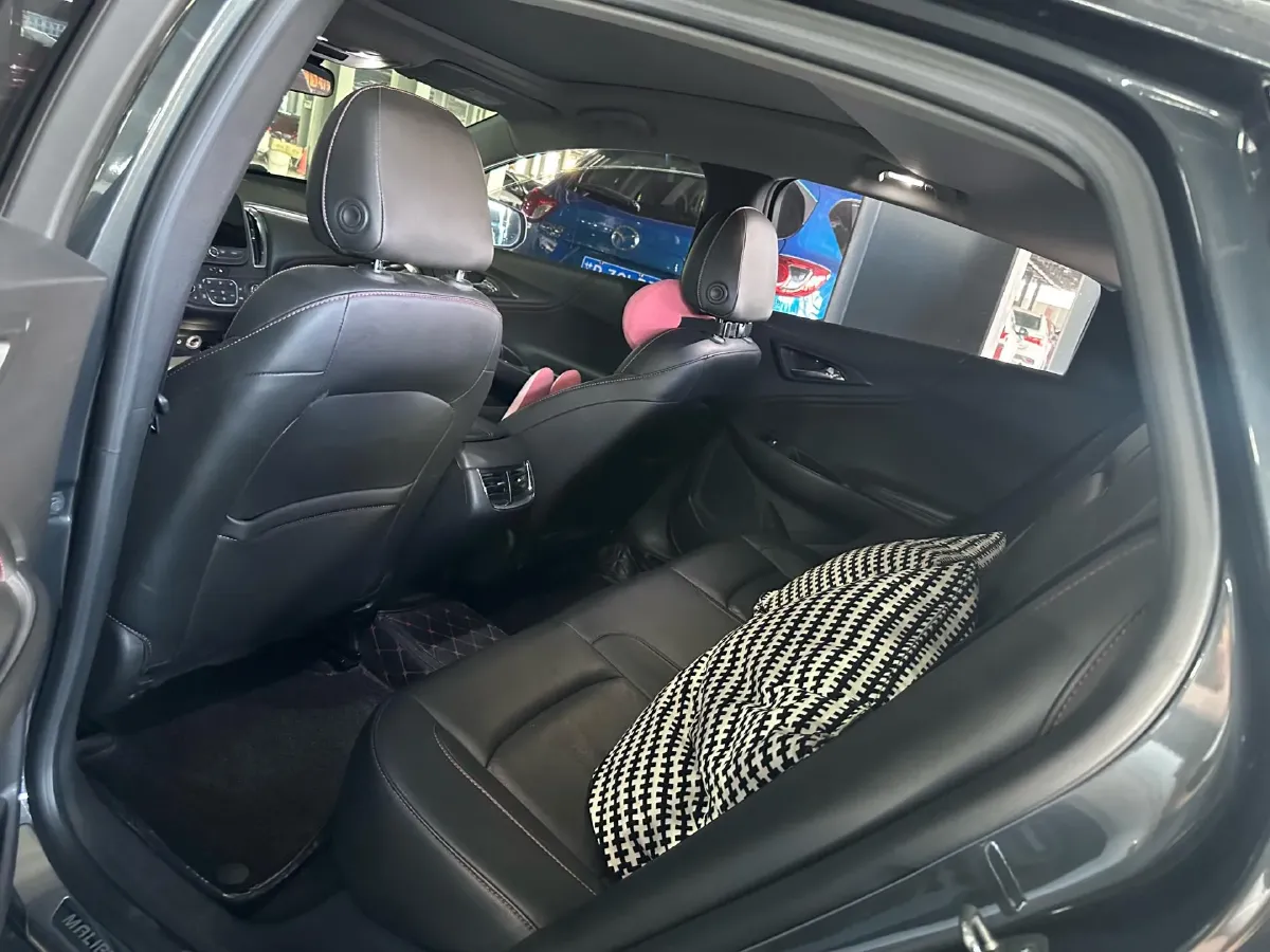 2019 Chevrolet Malibu XL 2.0T 241HP L4 9AT,autocango,china used car exporter,china ev exporter,chinese used car exporter,chinese used ev exporter