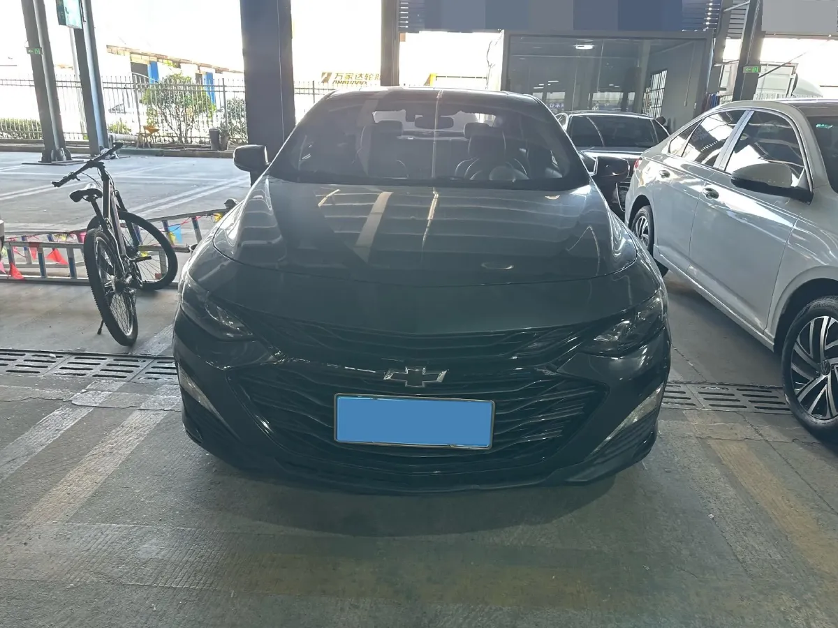 2019 Chevrolet Malibu XL 2.0T 241HP L4 9AT,autocango,china used car exporter,china ev exporter,chinese used car exporter,chinese used ev exporter