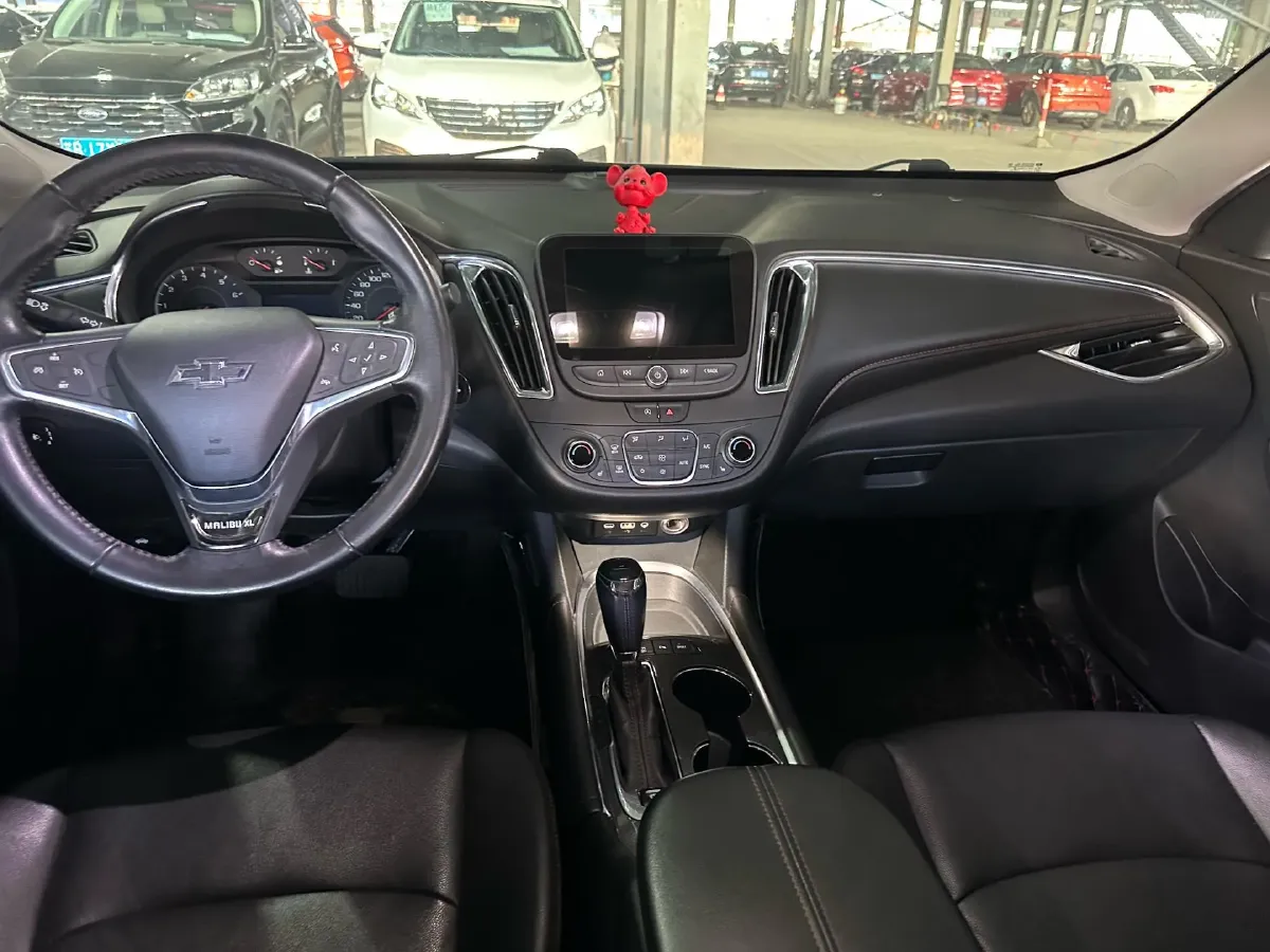 2019 Chevrolet Malibu XL 2.0T 241HP L4 9AT,autocango,china used car exporter,china ev exporter,chinese used car exporter,chinese used ev exporter