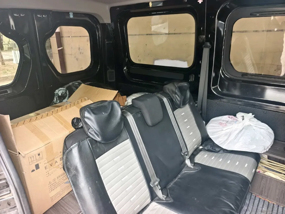 2020 MAXUS XinTu V90 2.0T 148HP L4 6MT,autocango,china used car exporter,china ev exporter,chinese used car exporter,chinese used ev exporter