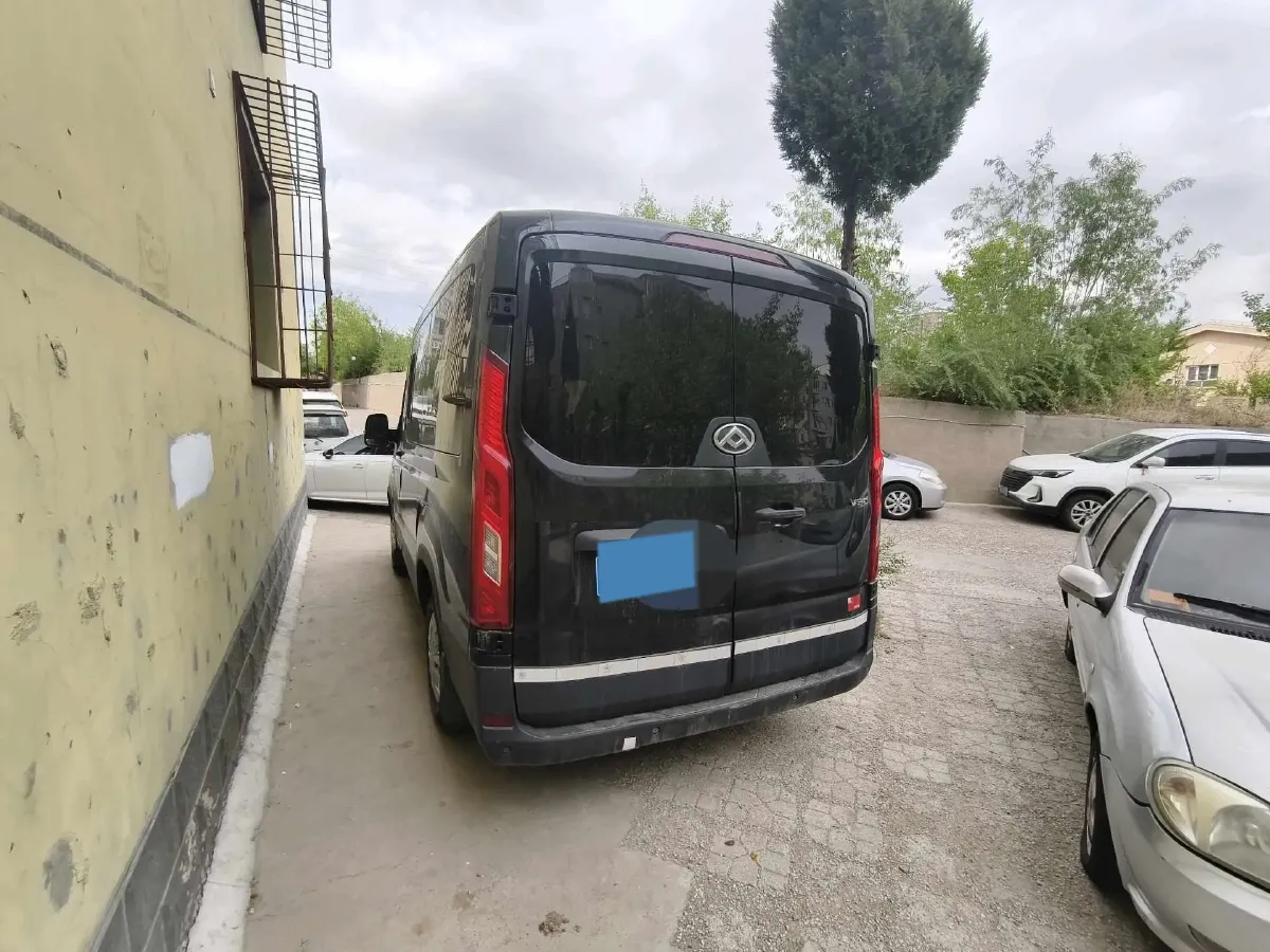 2020 MAXUS XinTu V90 2.0T 148HP L4 6MT,autocango,china used car exporter,china ev exporter,chinese used car exporter,chinese used ev exporter
