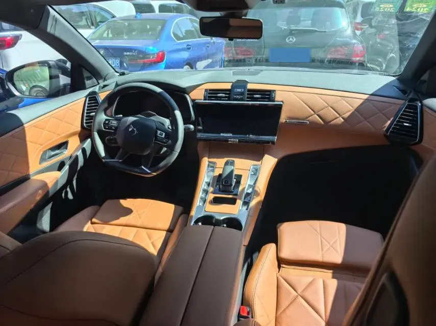 2020 DS 7 1.6T 180HP L4 8AT,autocango,china used car exporter,china ev exporter,chinese used car exporter,chinese used ev exporter