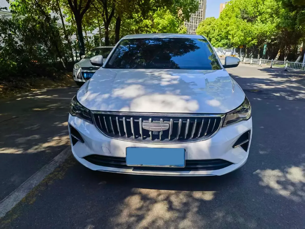 2025 Geely Emgrand 1.5L 127HP L4 CVT,autocango,china used car exporter,china ev exporter,chinese used car exporter,chinese used ev exporter