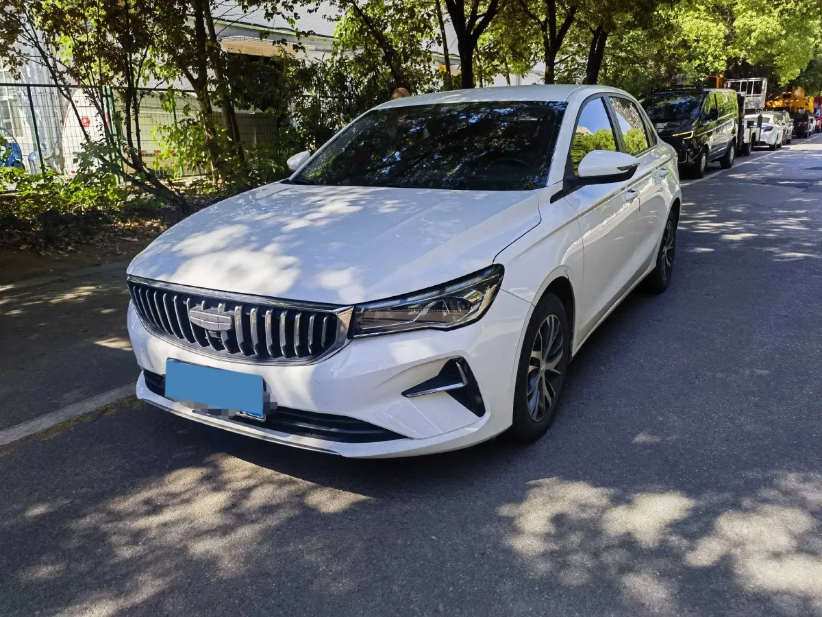 2025 Geely Emgrand 1.5L 127HP L4 CVT,autocango,china used car exporter,china ev exporter,chinese used car exporter,chinese used ev exporter