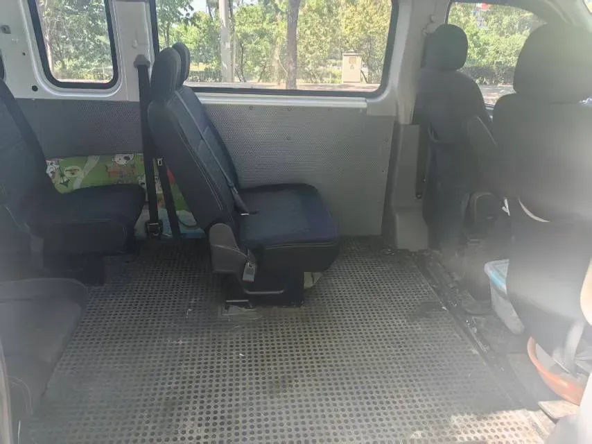 2019 MAXUS XinTu V80 2.0T 139HP L4 6MT,autocango,china used car exporter,china ev exporter,chinese used car exporter,chinese used ev exporter