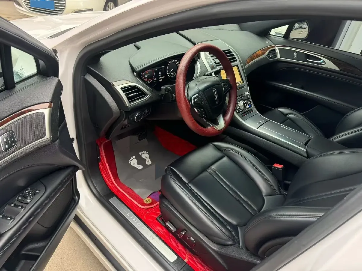 2019 BMW X2 1.5T 140HP L3 7DCT,autocango,china used car exporter,china ev exporter,chinese used car exporter,chinese used ev exporter