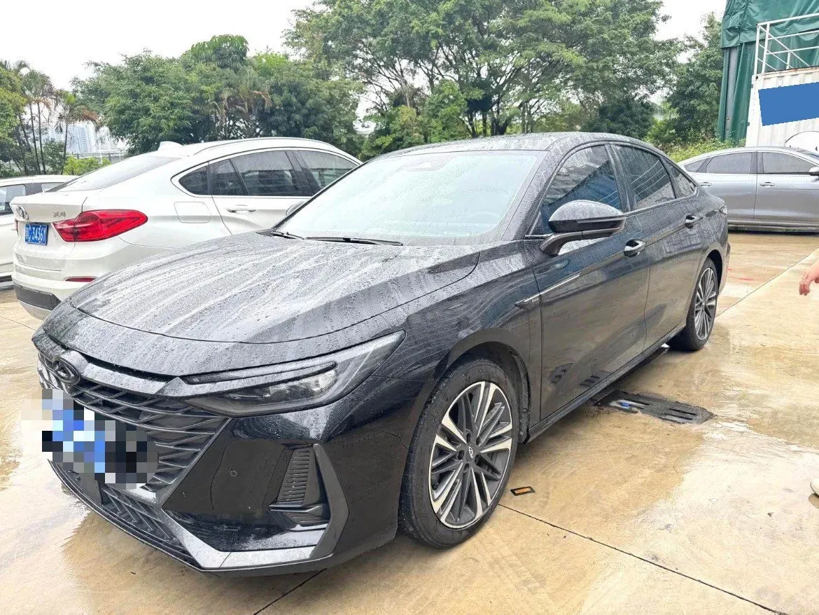 2024 Chery Arrizo 8 2.0T 254HP L4 7DCT,autocango,china used car exporter,china ev exporter,chinese used car exporter,chinese used ev exporter
