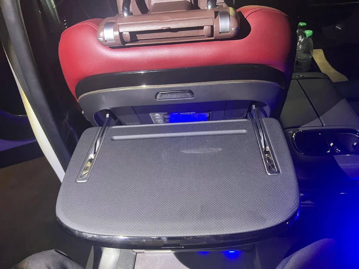 2024 GAC Trumpchi M8 2.0T 190HP L4 E-CVT Hybrid,autocango,china used car exporter,china ev exporter,chinese used car exporter,chinese used ev exporter