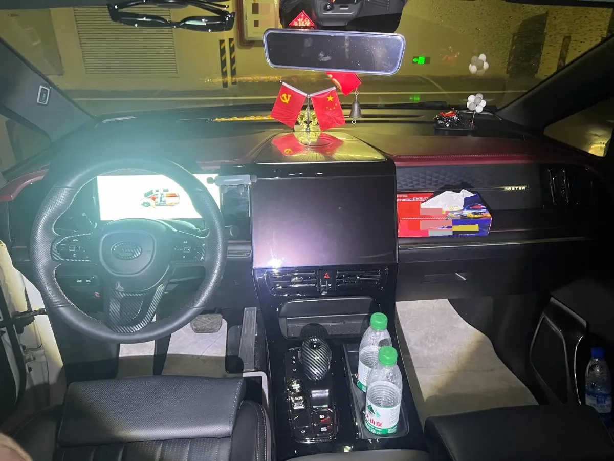 2024 GAC Trumpchi M8 2.0T 190HP L4 E-CVT Hybrid,autocango,china used car exporter,china ev exporter,chinese used car exporter,chinese used ev exporter