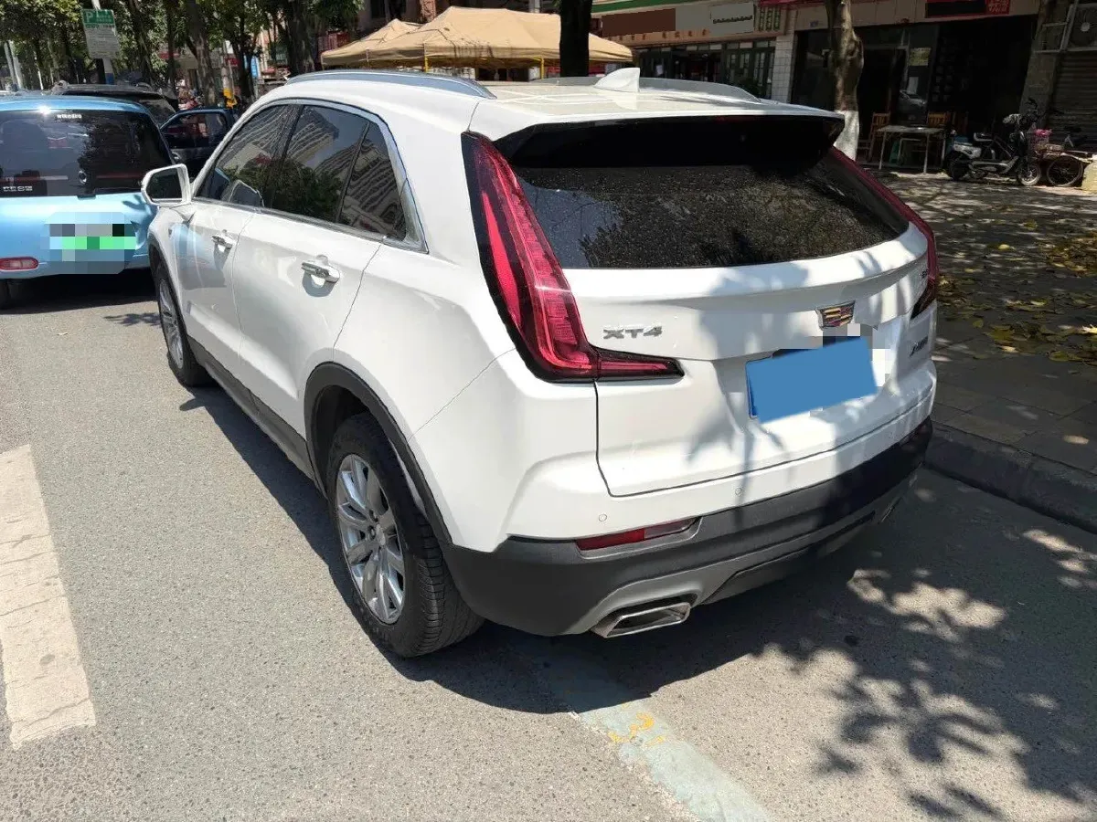2020 Cadillac XT4 2.0T 241HP L4 9AT,autocango,china used car exporter,china ev exporter,chinese used car exporter,chinese used ev exporter