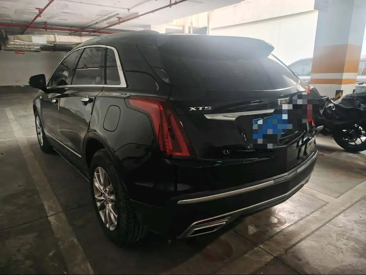 2020 Cadillac XT5 2.0T 237HP L4 9AT,autocango,china used car exporter,china ev exporter,chinese used car exporter,chinese used ev exporter