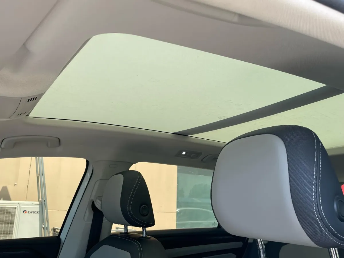 2023 Volkswagen Tayron 1.4T 150HP L4 7DCT,autocango,china used car exporter,china ev exporter,chinese used car exporter,chinese used ev exporter