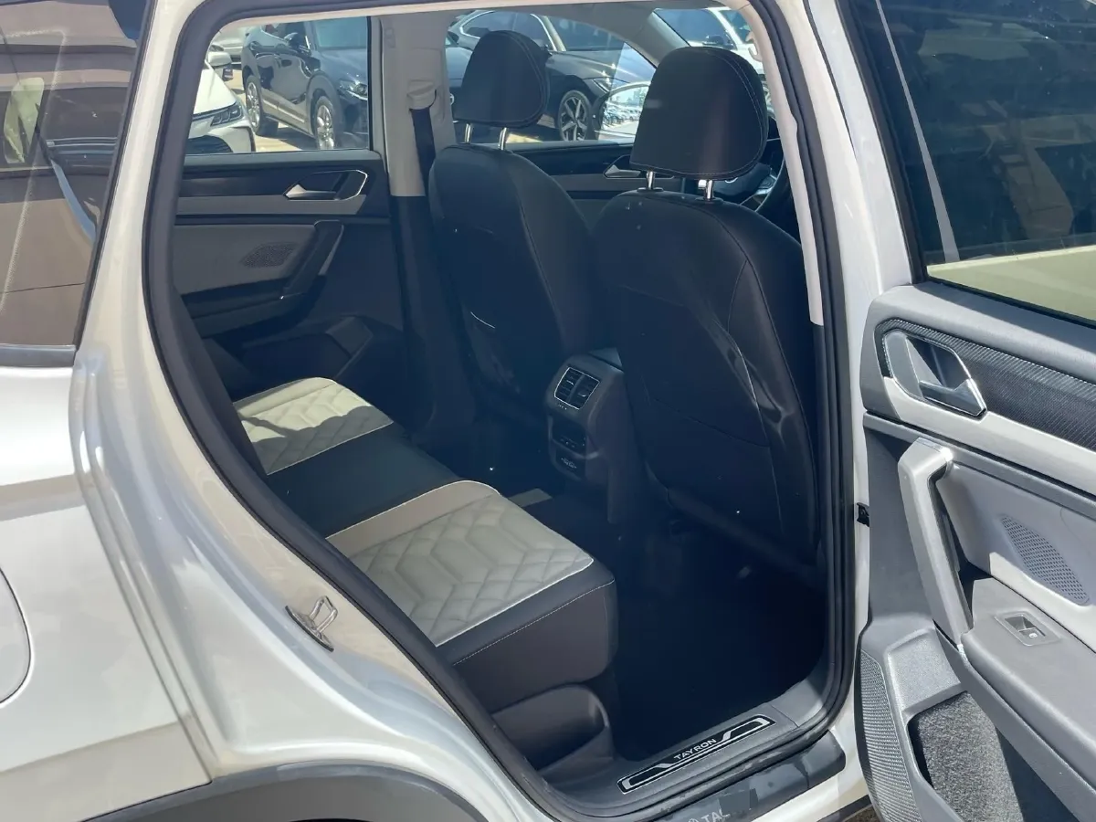 2023 Volkswagen Tayron 1.4T 150HP L4 7DCT,autocango,china used car exporter,china ev exporter,chinese used car exporter,chinese used ev exporter